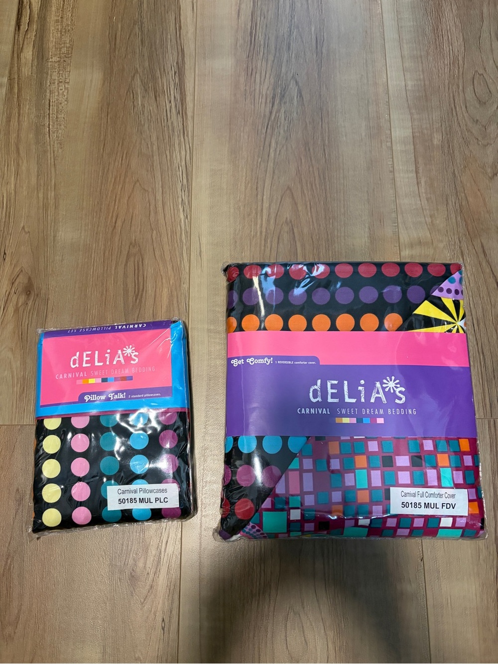 VINTAGE dELiA*s Carnival Duvet Cover & Pillowcases Set NEW